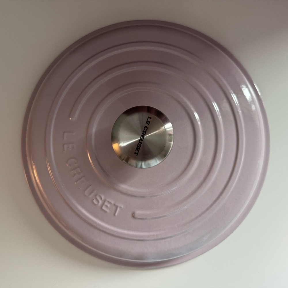 Le Creuset Cassadou, Shallot color.